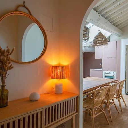 Cozy Love Nest Near The Old Port Marseille Rom bilde