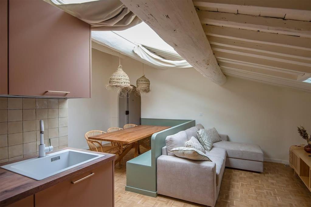 Cozy Love Nest Near The Old Port Marseille Rom bilde